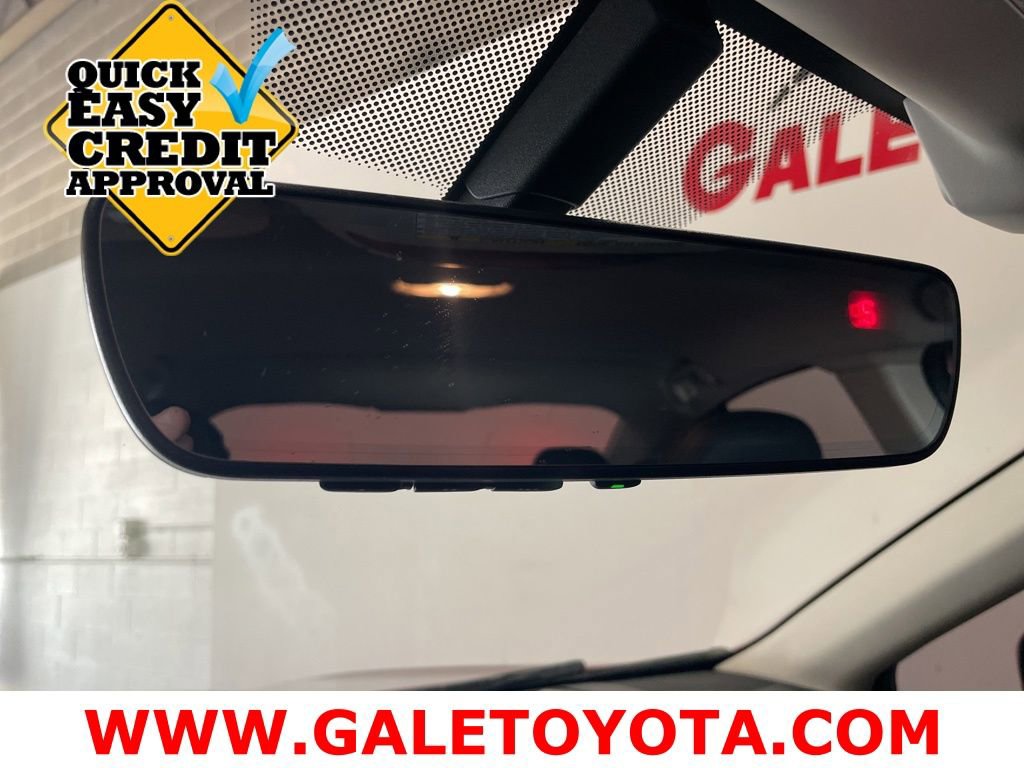 Used 2022 Subaru Legacy Limited image 24