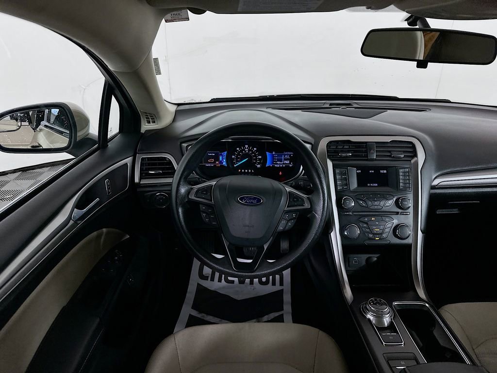 Used 2018 Ford Fusion S image 21