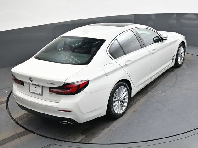 Used 2023 BMW 530i w/ Convenience Package image 25