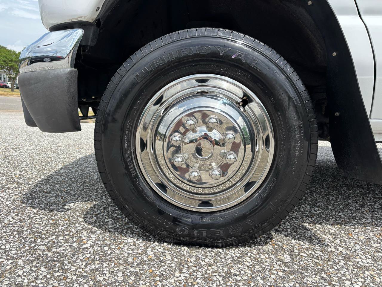 Used 2006 Ford E-350 and Econoline 350 Super Duty RWD image 26