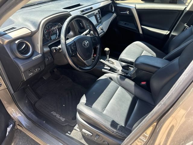 Used 2015 Toyota RAV4 Limited AWD/4WD image 8