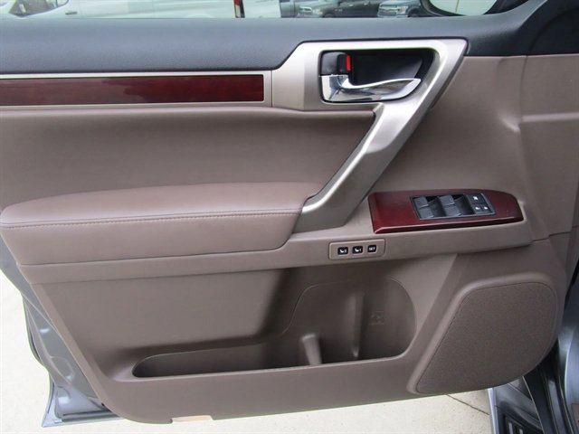 Used 2019 Lexus GX 460 Premium image 10