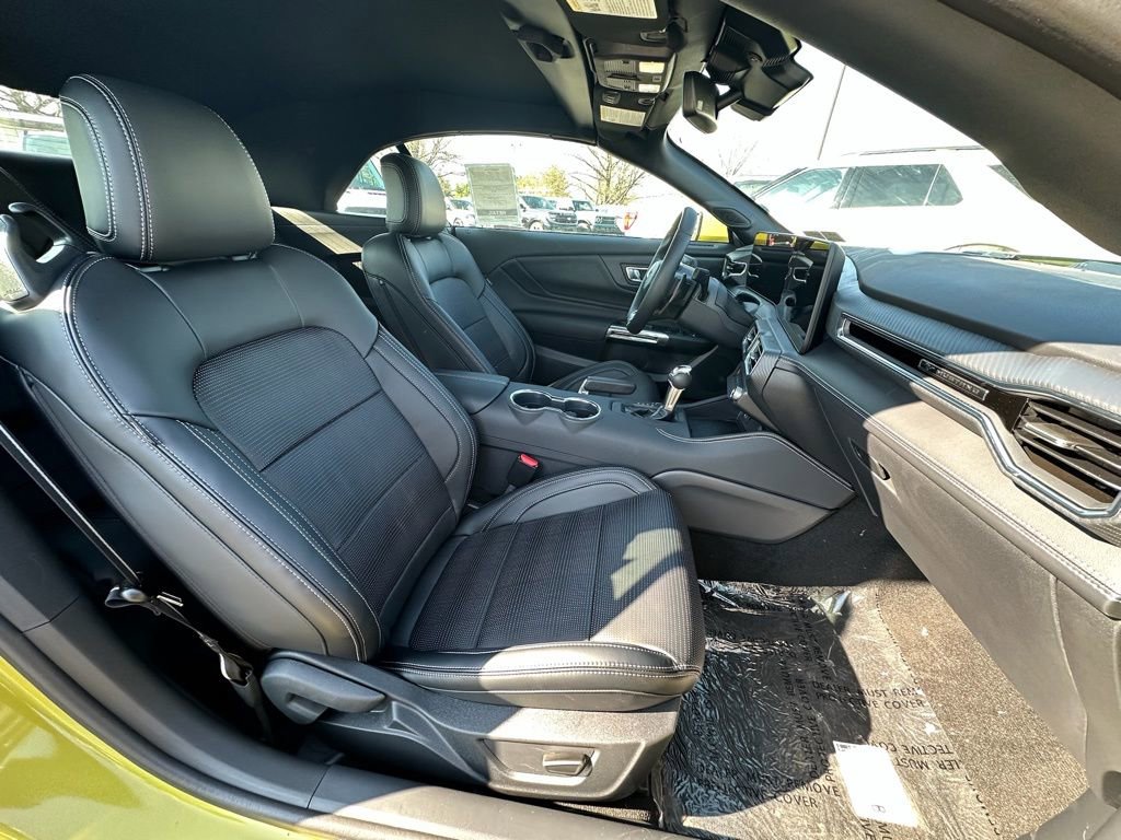 New 2025 Ford Mustang GT Premium w/ GT Performance Package RWD image 24