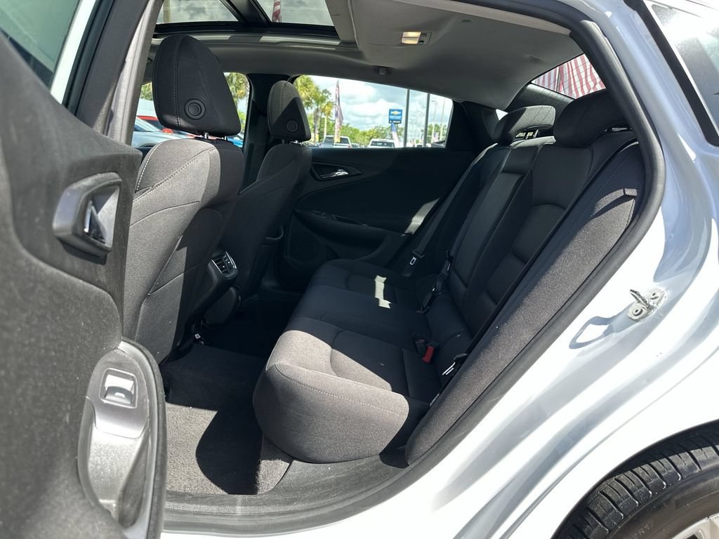 Used 2024 Chevrolet Malibu LT FWD image 18