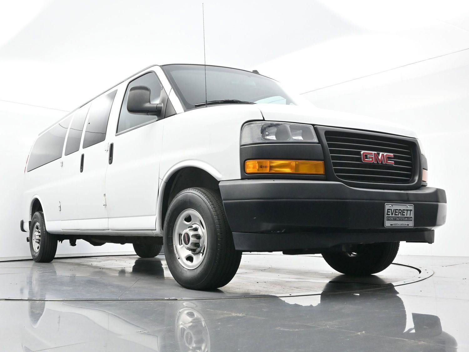 Used 2023 GMC Savana 3500 LS image 39