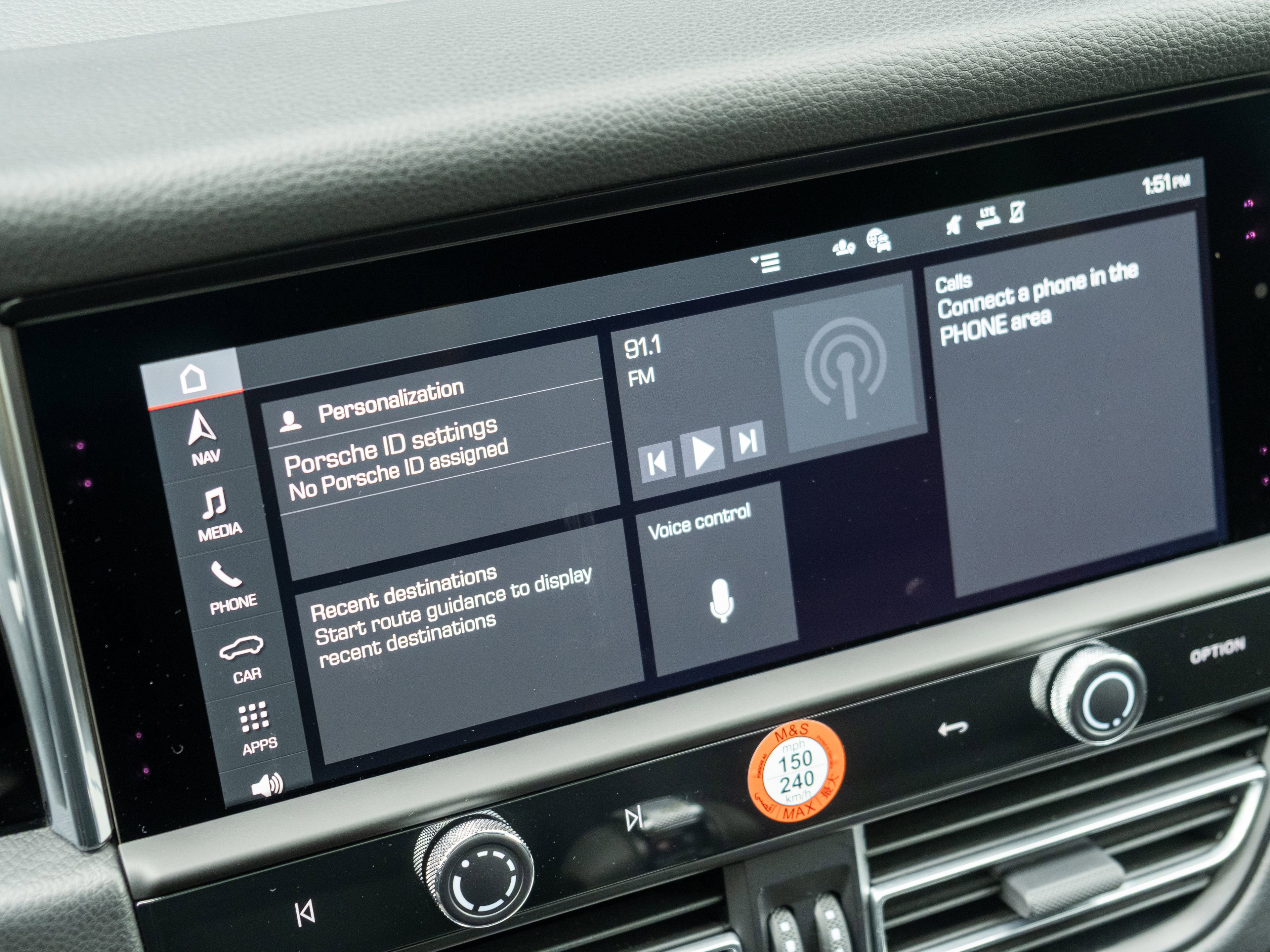 Certified 2026 Porsche Macan AWD/4WD image 21