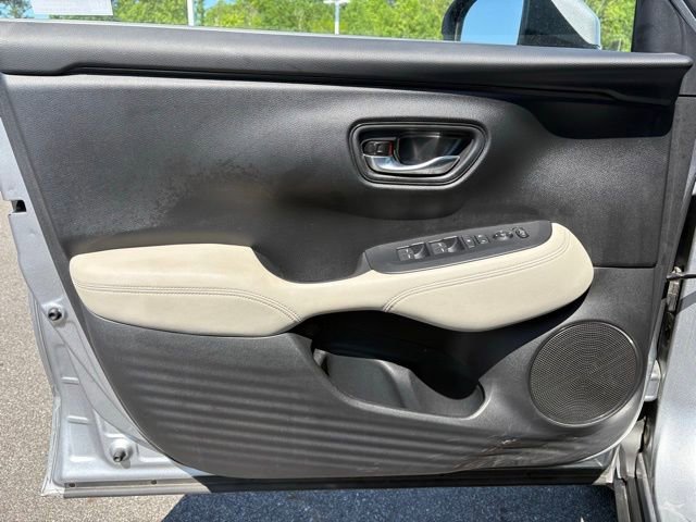 Used 2024 Honda HR-V LX image 10