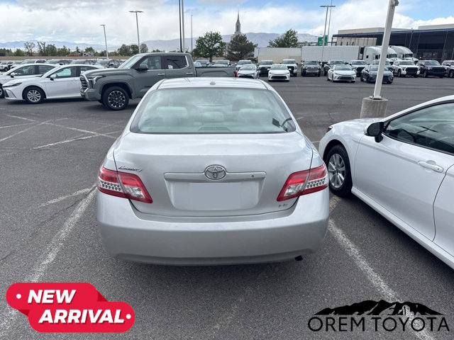 Used 2011 Toyota Camry LE FWD image 5