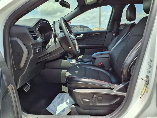 Used 2023 Ford Escape ST-Line AWD/4WD image 13