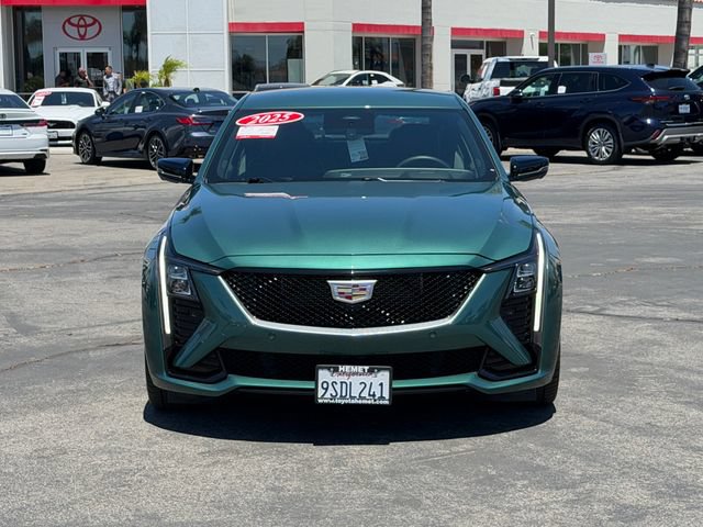 Used 2025 Cadillac CT5 V RWD image 2