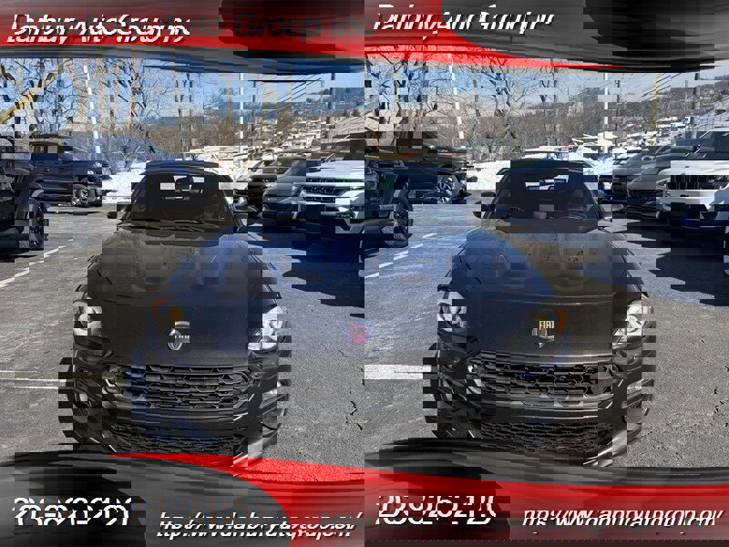 Used 2018 FIAT 124 Spider Classica w/ Technology & Siriusxm Group image 2