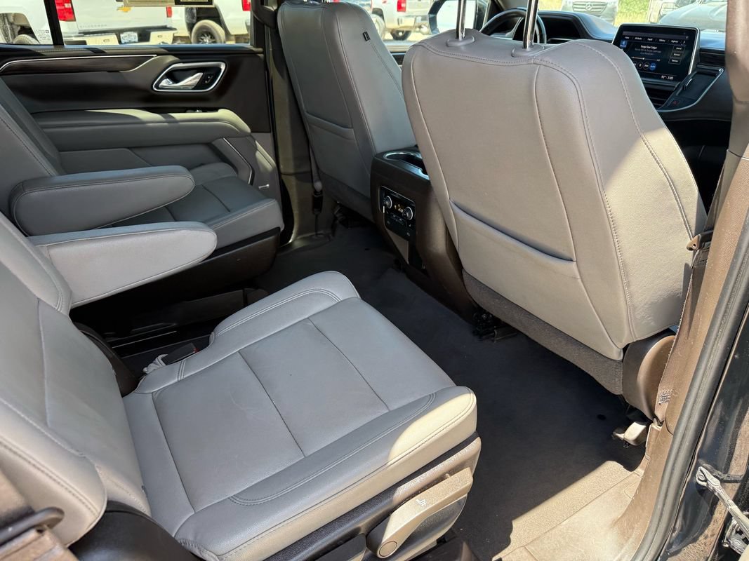Used 2021 Chevrolet Tahoe Z71 w/ Z71 Off-Road Package AWD/4WD image 22