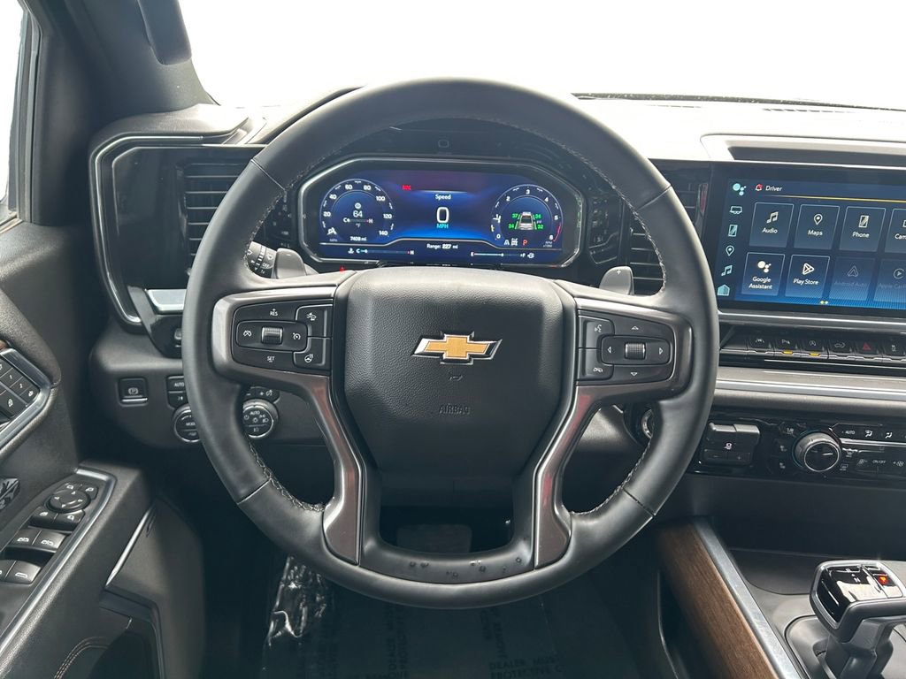 Used 2025 Chevrolet Silverado 1500 High Country image 14