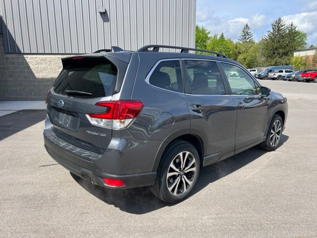 Used 2023 Subaru Forester Limited w/ Popular Package #2 AWD/4WD image 5