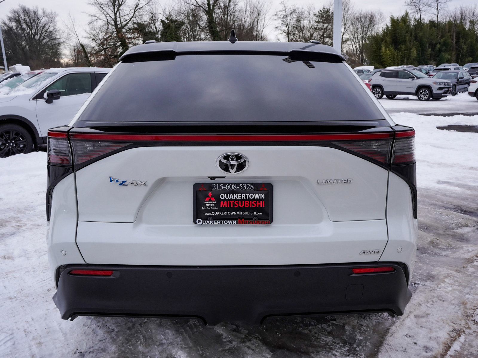 Used 2023 Toyota bZ4X Limited image 6