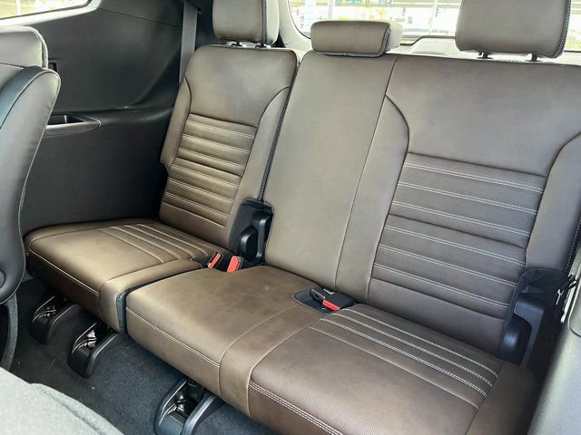 New 2026 GMC Acadia Denali Ultimate image 13