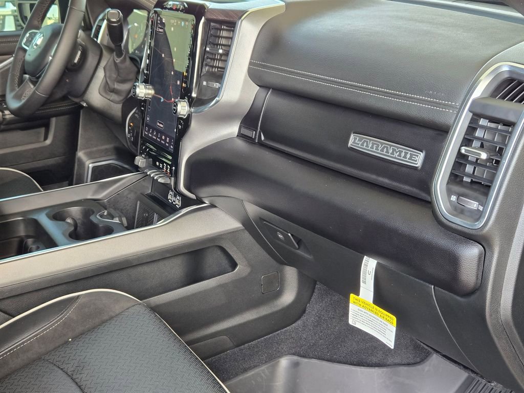 Used 2025 RAM 2500 Laramie w/ Night Edition image 28