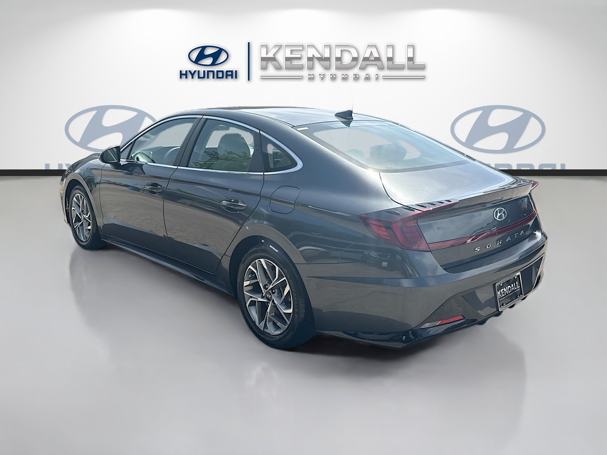 Used 2023 Hyundai Sonata SEL FWD image 4