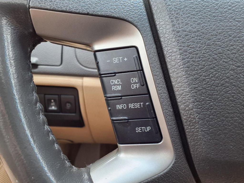 Used 2012 Ford Fusion SEL FWD image 17
