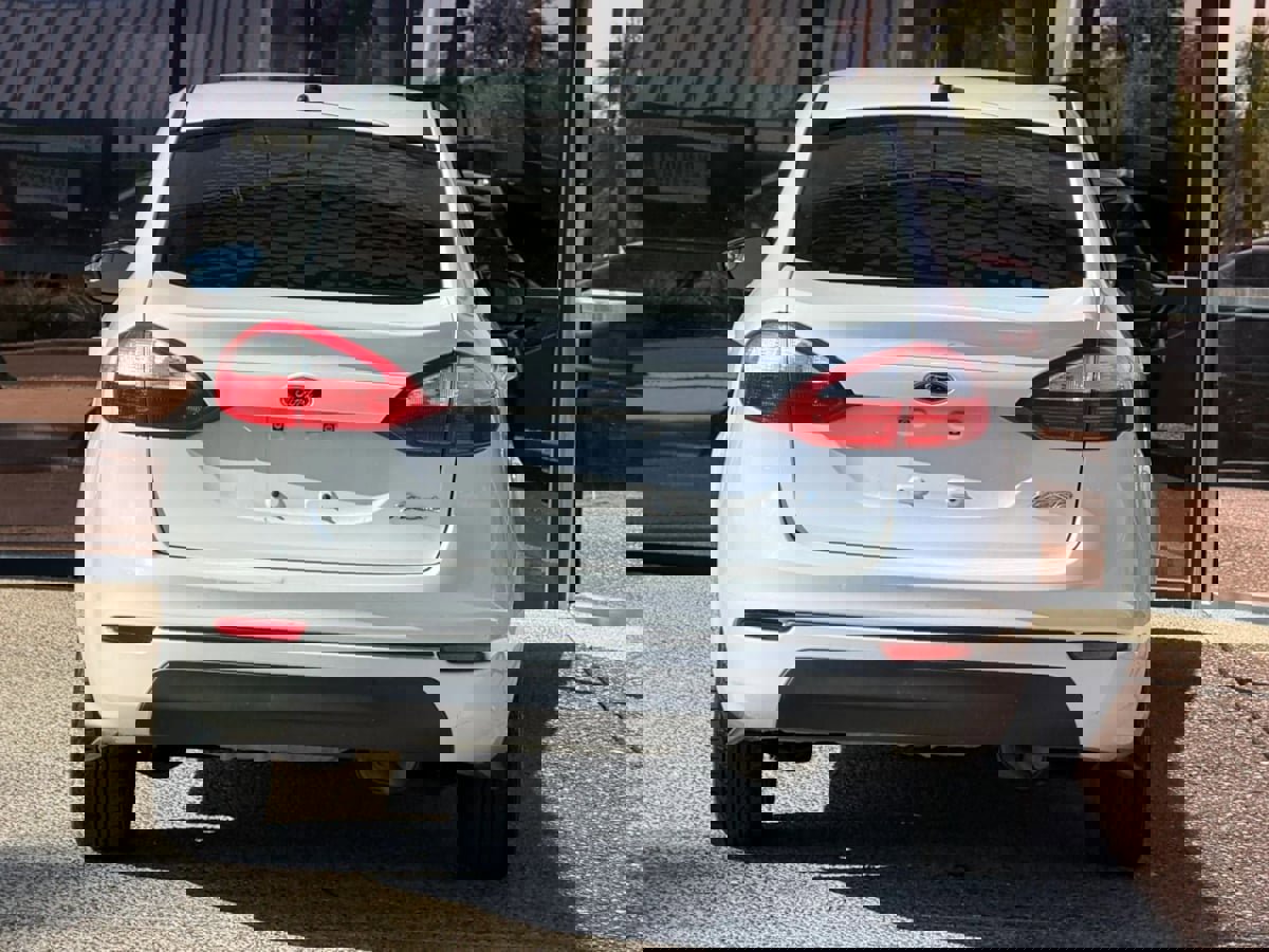 Used 2016 Ford Fiesta S FWD image 9