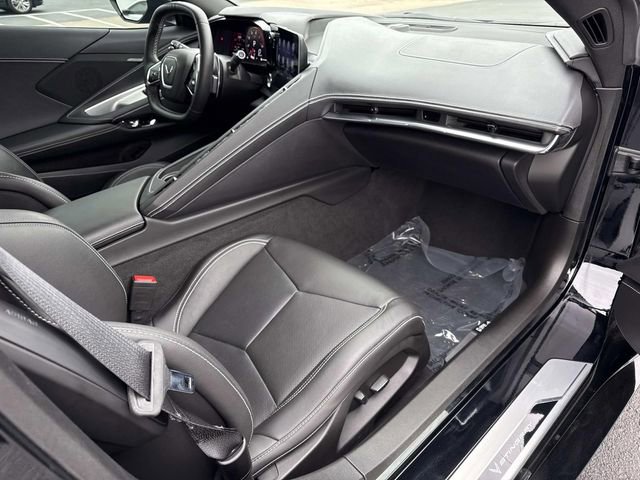 Used 2020 Chevrolet Corvette Stingray Coupe w/ Z51 Performance Package image 14