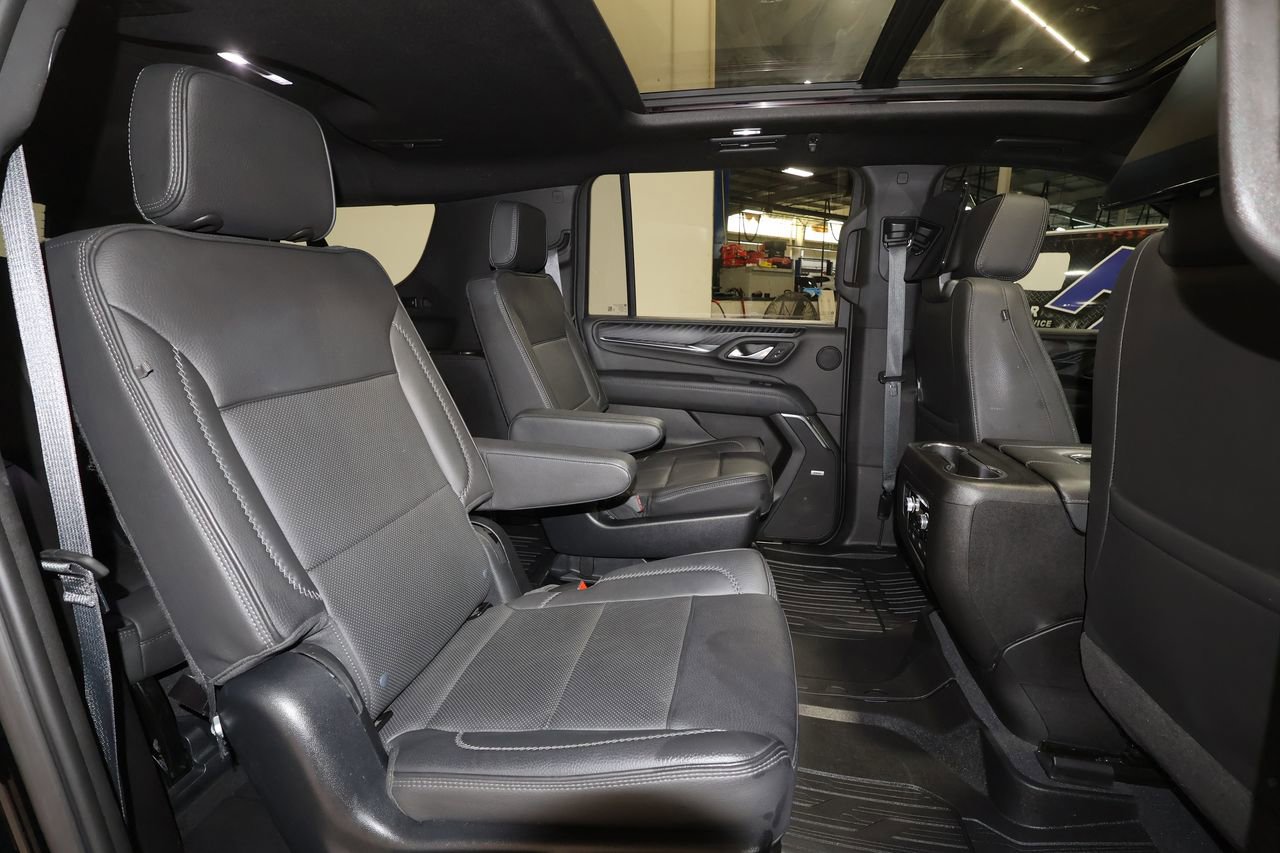 Certified 2023 GMC Yukon XL Denali w/ Advanced Technology Package AWD/4WD image 28