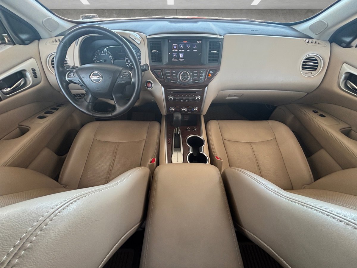 Used 2019 Nissan Pathfinder Platinum image 24