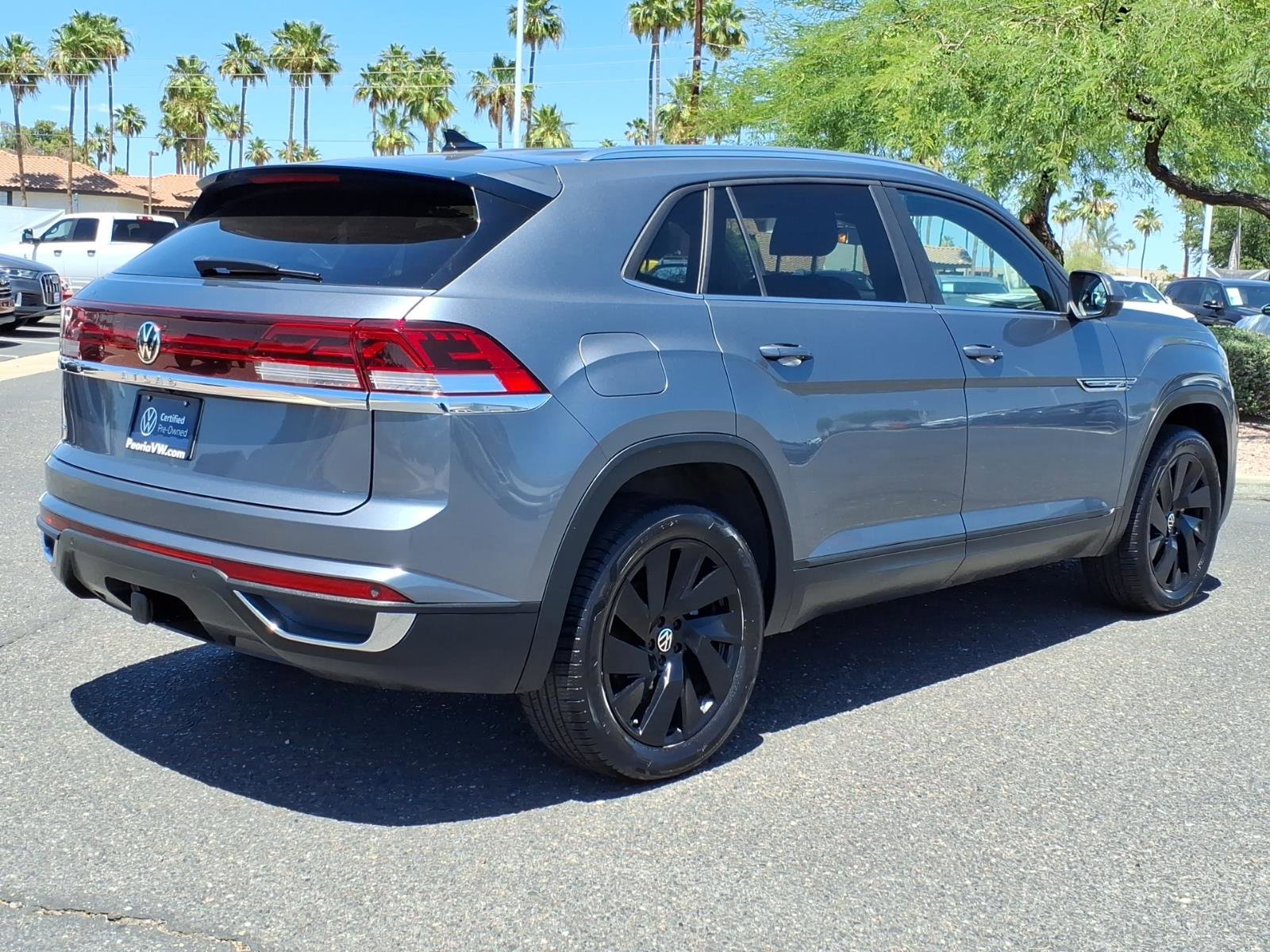 Certified 2024 Volkswagen Atlas Cross Sport SE FWD image 7