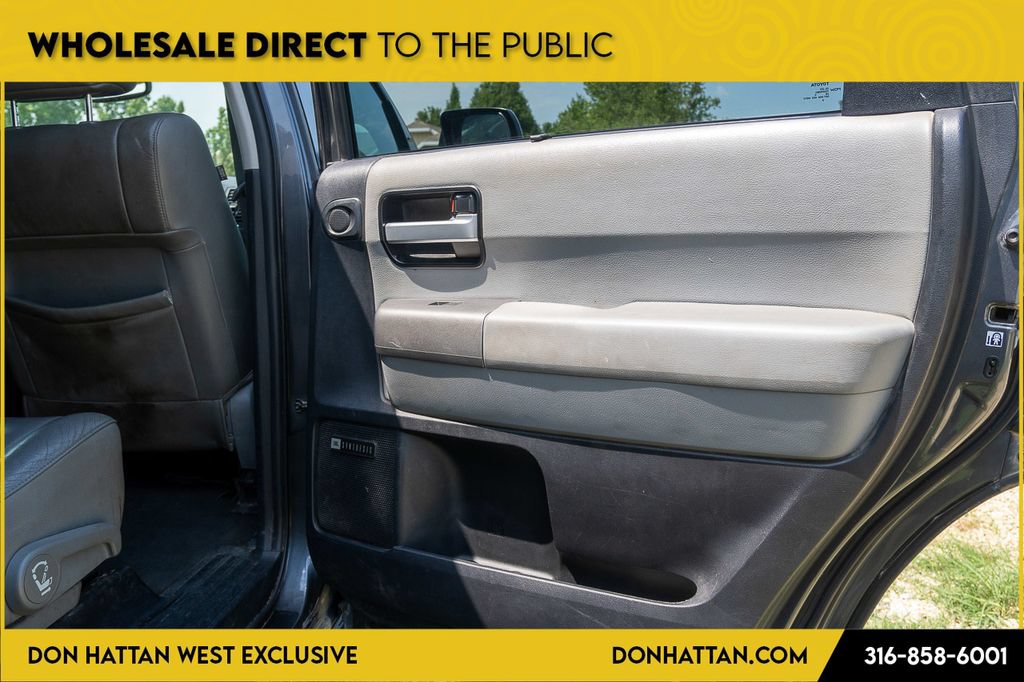 Used 2015 Toyota Sequoia Limited AWD/4WD image 26