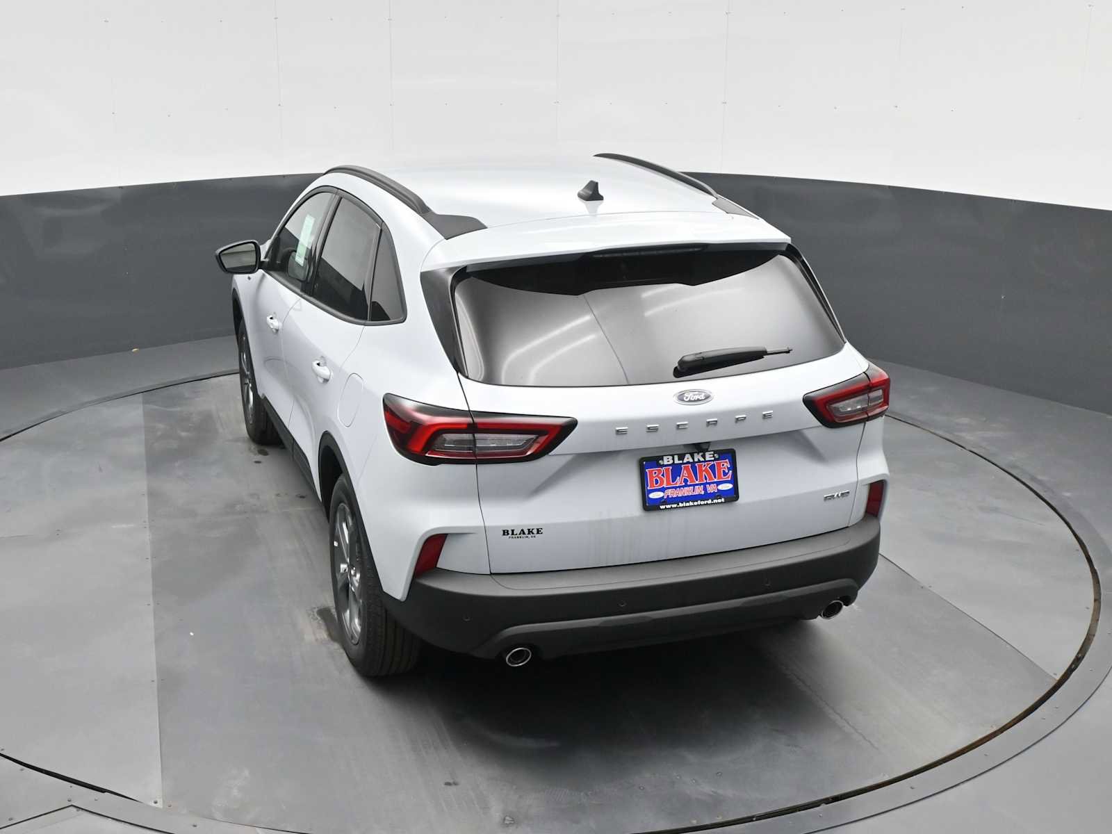 New 2026 Ford Escape ST-Line w/ Tech Pack #1 image 14