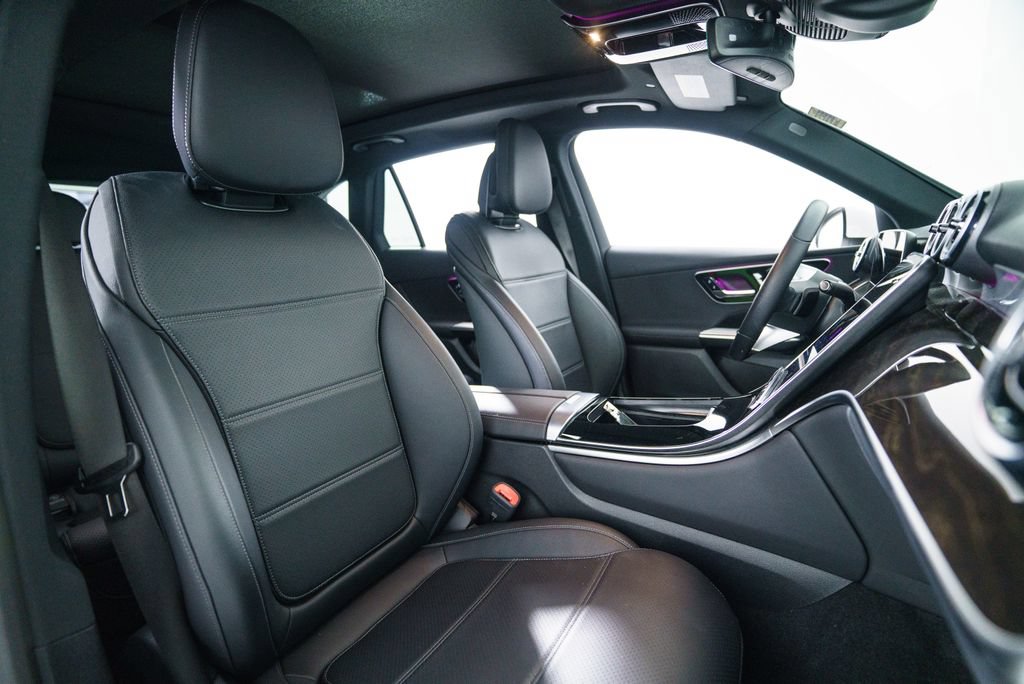 Certified 2025 Mercedes-Benz GLC 300 4MATIC image 16