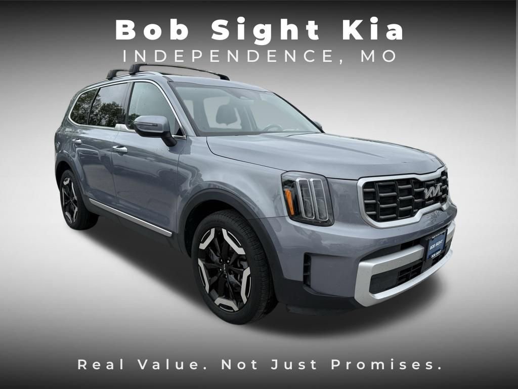 Certified 2025 Kia Telluride S AWD/4WD image 15