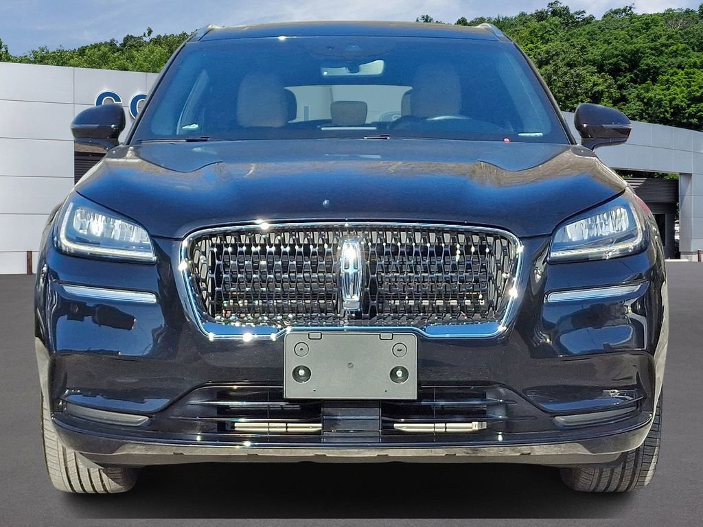 Used 2022 Lincoln Corsair Reserve image 2