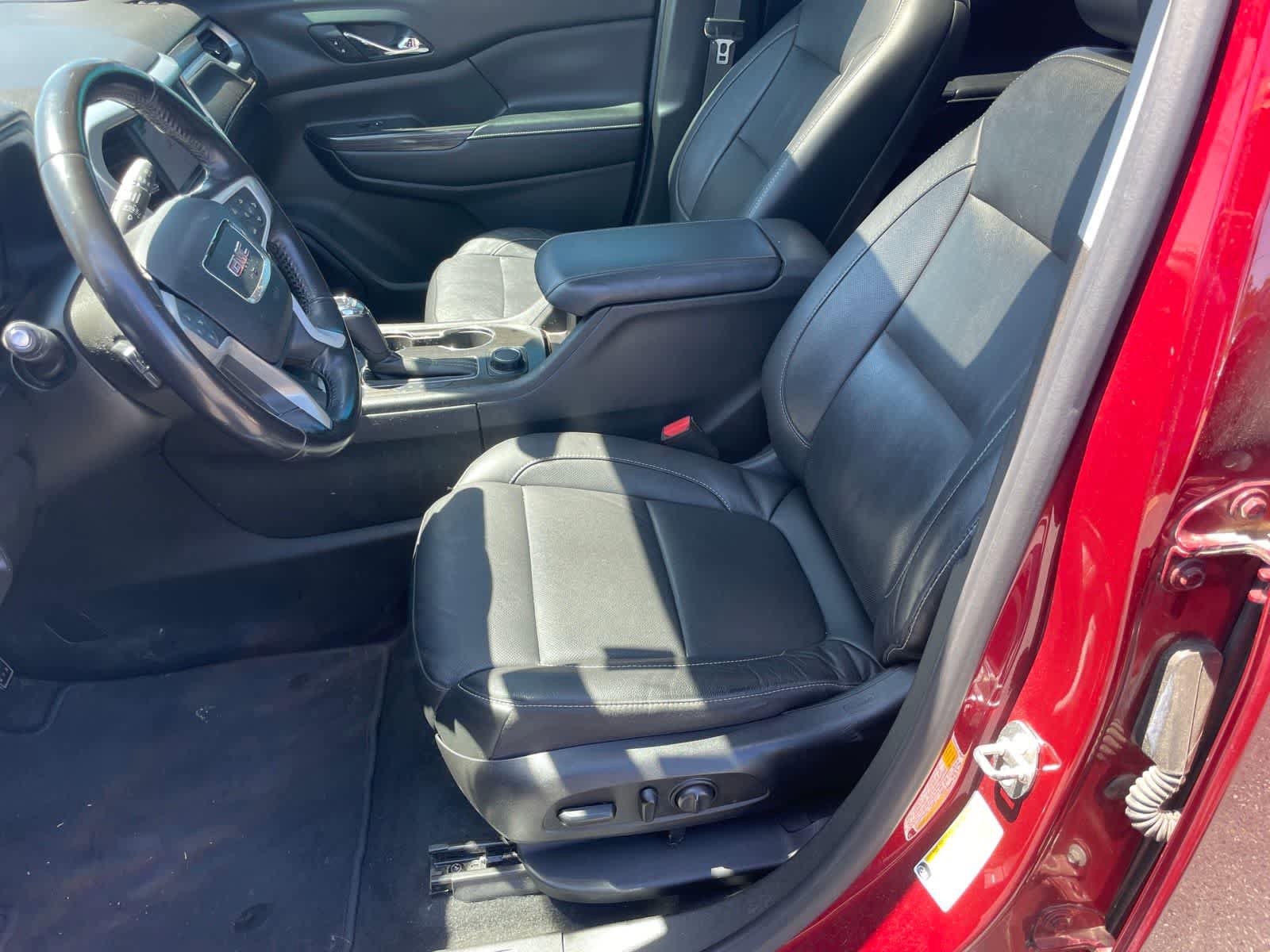 Used 2018 GMC Acadia SLT FWD image 9