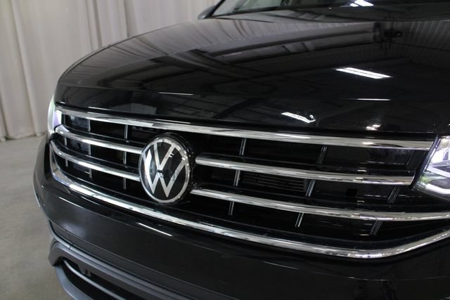Used 2024 Volkswagen Tiguan Wolfsburg Edition w/ Panoramic Sunroof Package AWD/4WD image 33