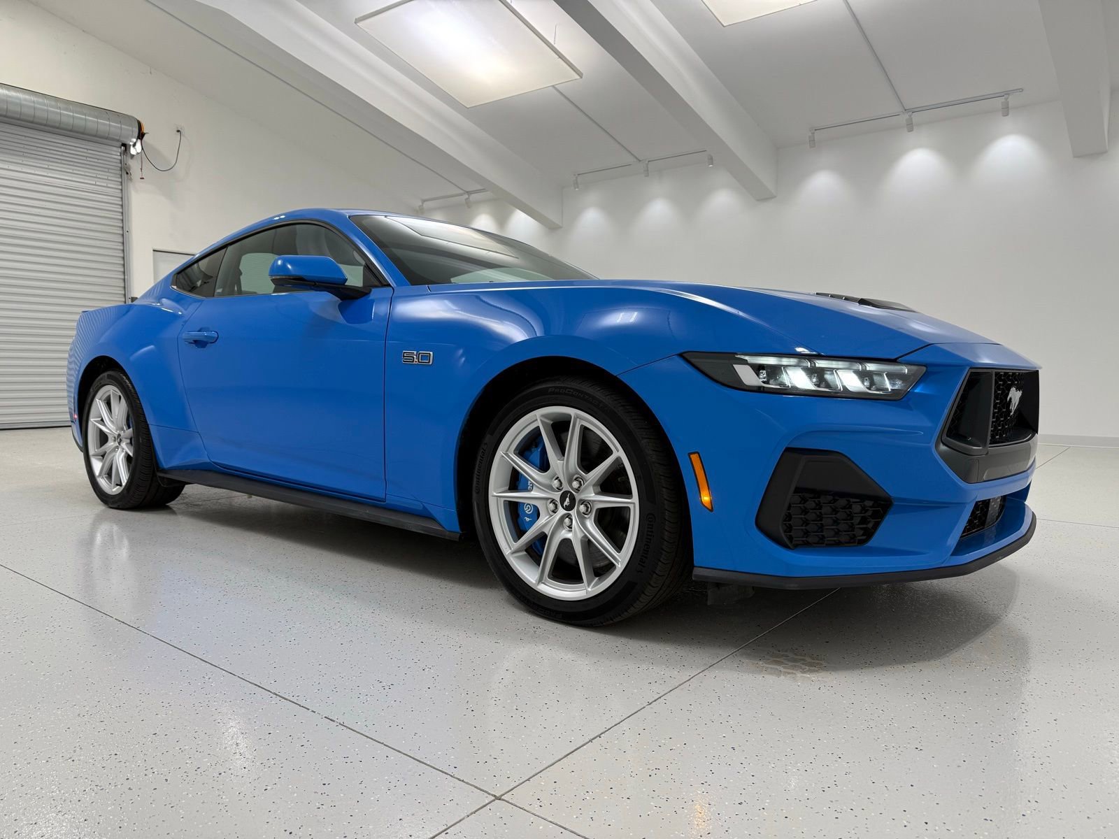 Used 2024 Ford Mustang GT Premium image 1