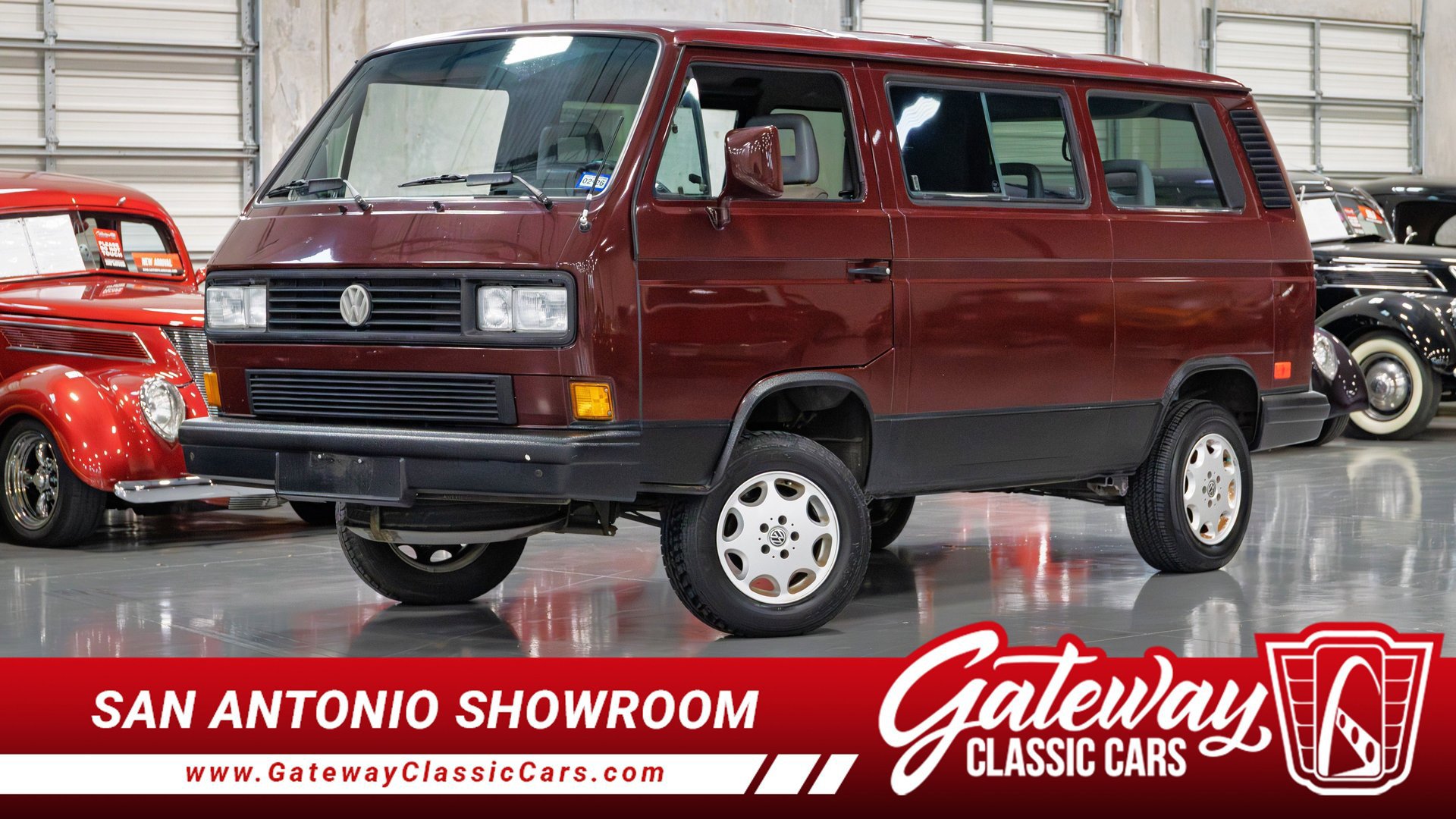 Used 1989 Volkswagen Vanagon image 1