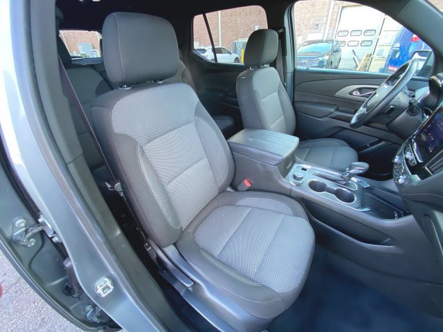 Used 2023 Chevrolet Traverse LT AWD/4WD image 26