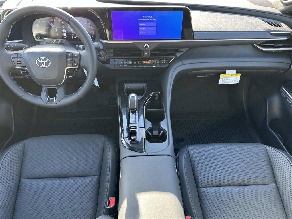 New 2026 Toyota Crown Platinum image 13