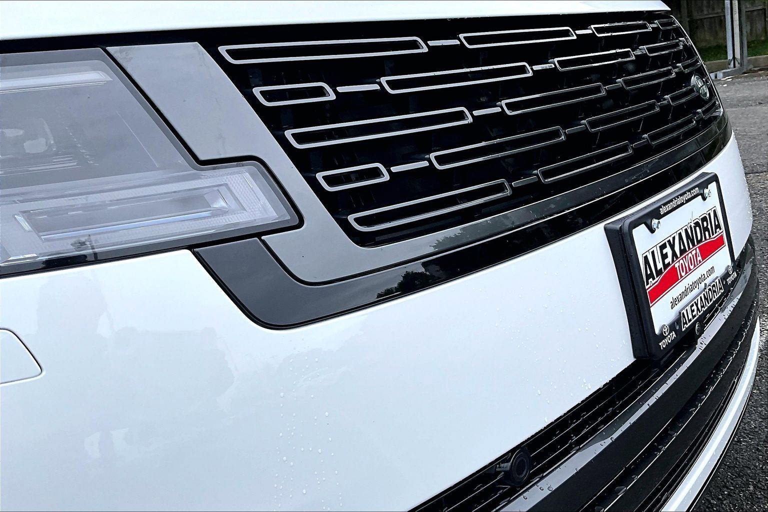 Used 2024 Land Rover Range Rover SE AWD/4WD image 29
