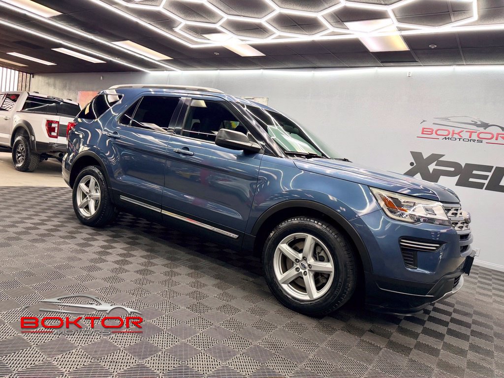 Used 2018 Ford Explorer XLT FWD image 1