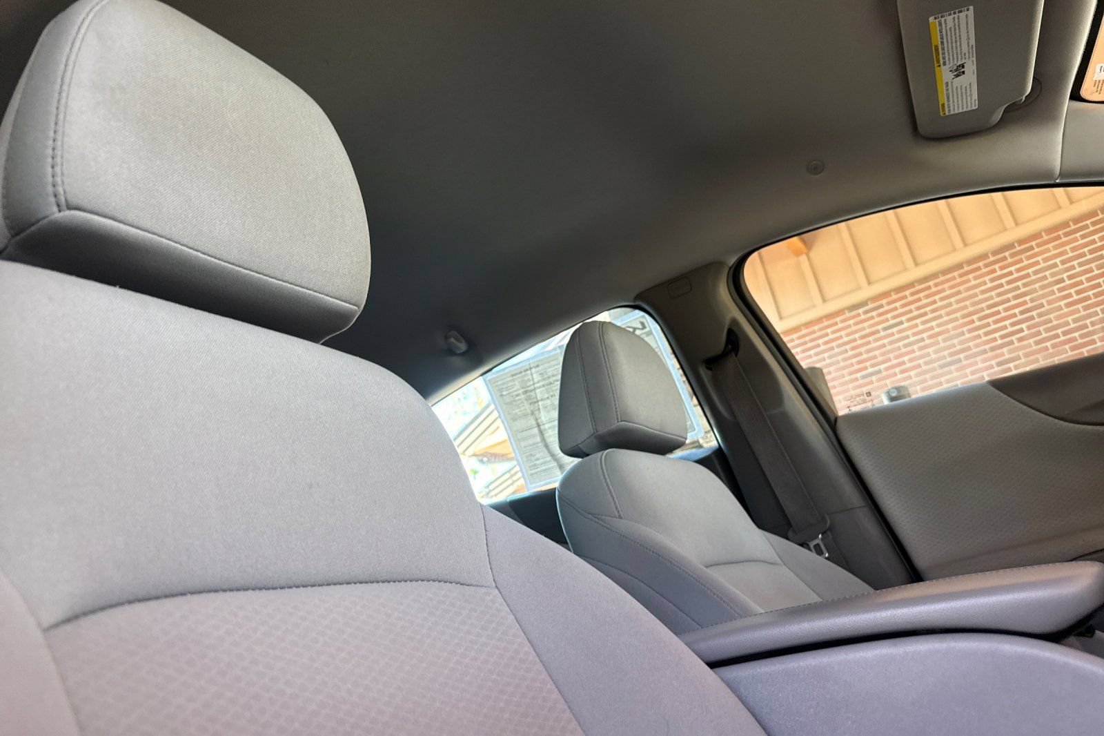 Used 2017 Chevrolet Malibu LT FWD image 16