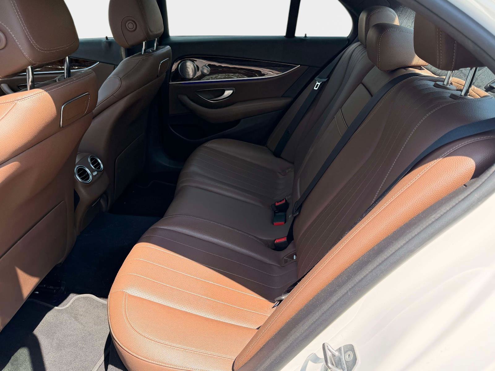 Used 2018 Mercedes-Benz E 300 image 18