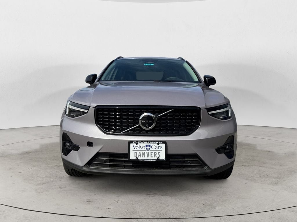New 2026 Volvo XC40 B5 Plus w/ Protection Package Premier AWD/4WD image 29