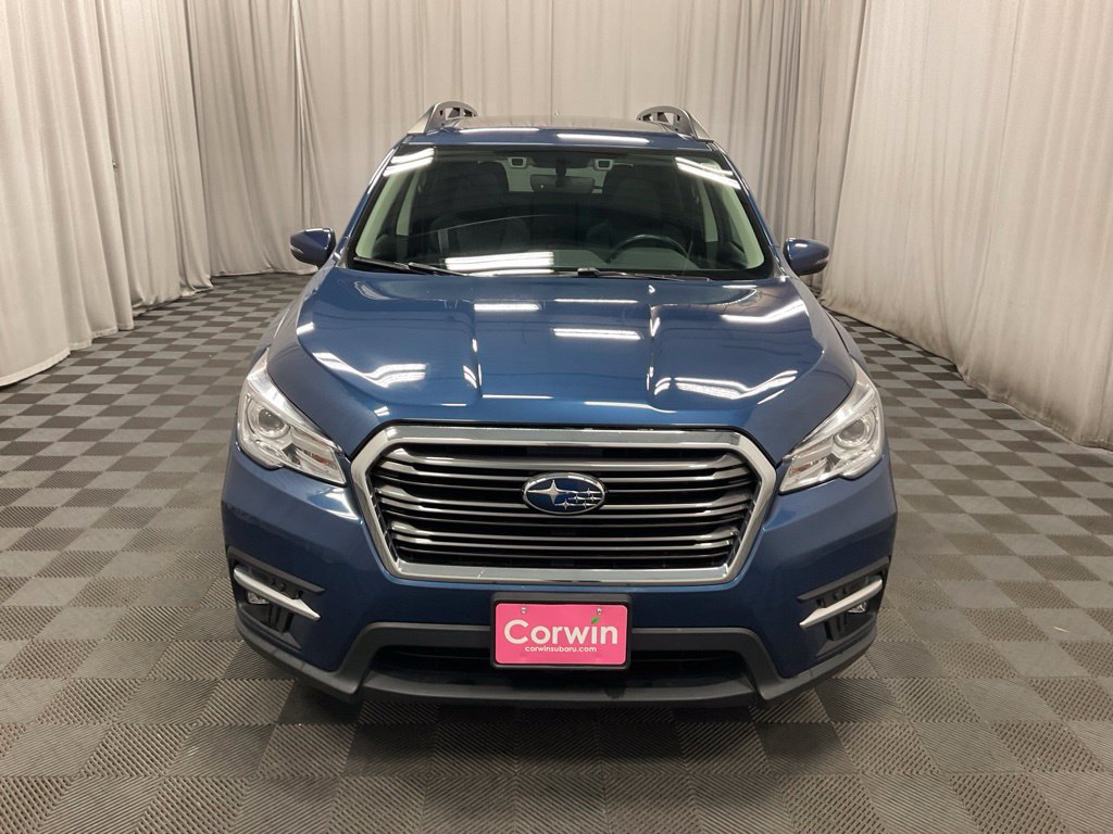 Used 2022 Subaru Ascent Limited w/ Technology Package AWD/4WD image 2