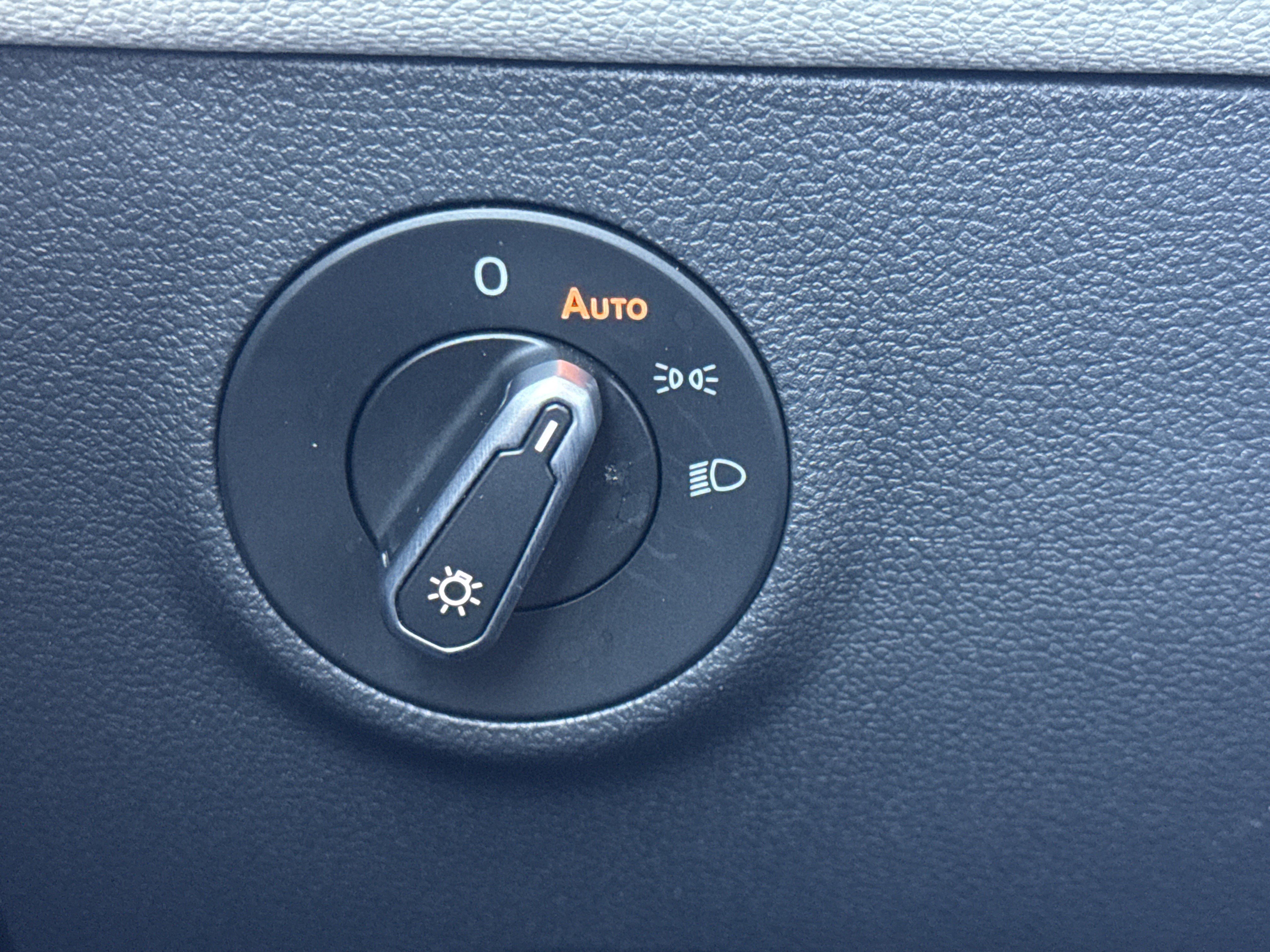 Certified 2025 Volkswagen Taos S image 14