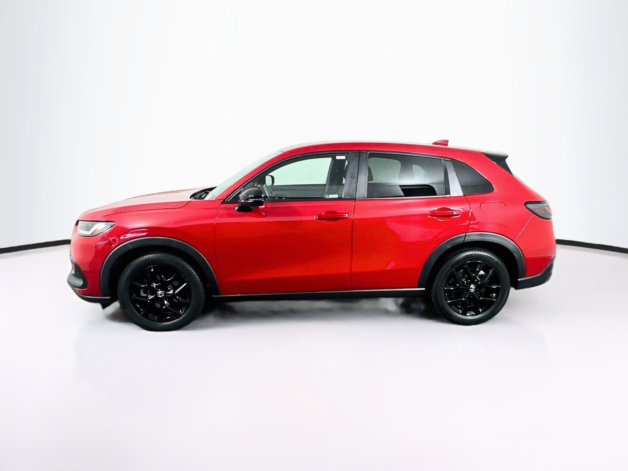 Used 2024 Honda HR-V Sport image 4