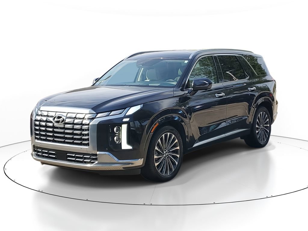 Used 2024 Hyundai Palisade Calligraphy image 2