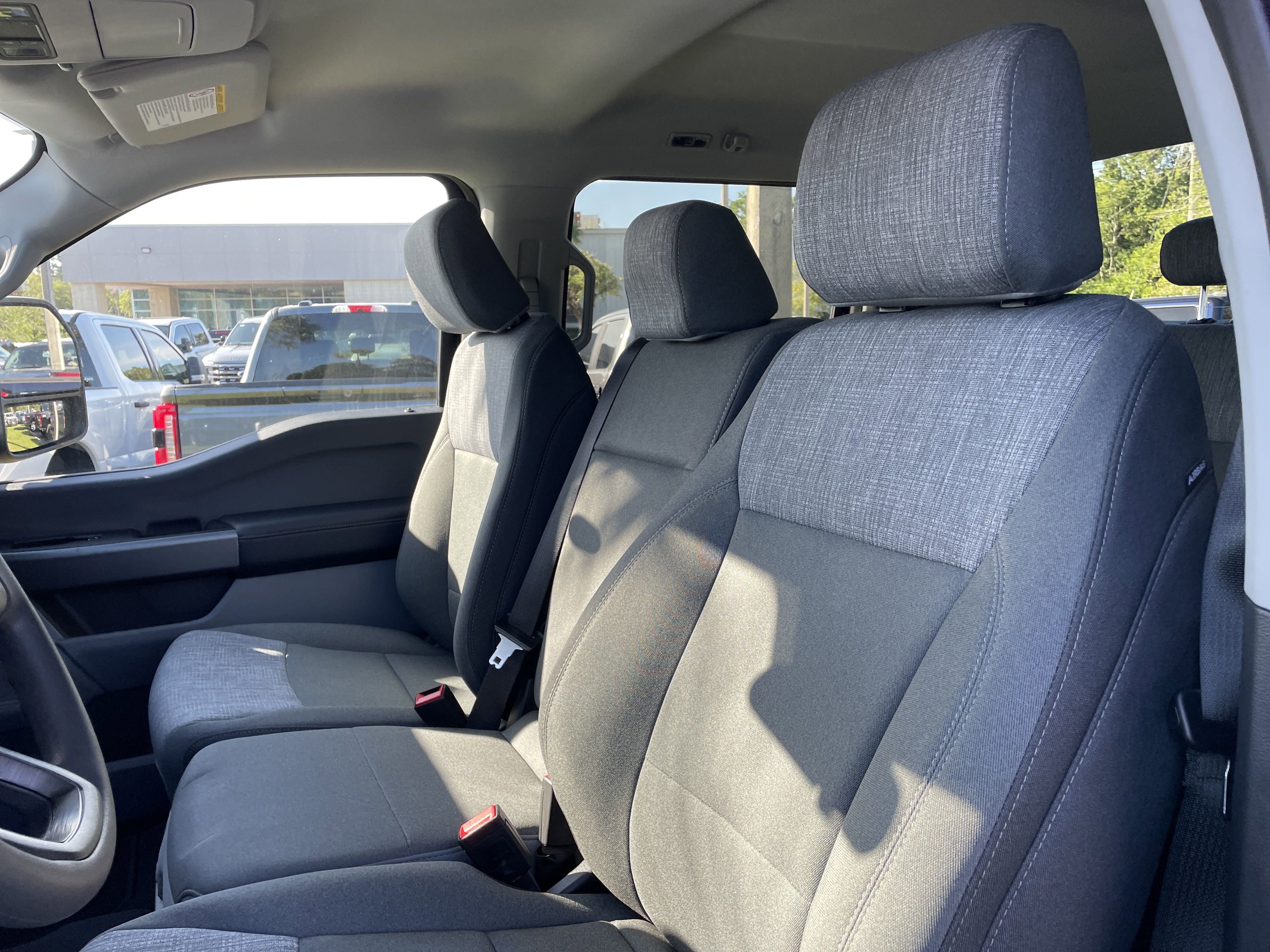 New 2025 Ford F250 XLT image 35