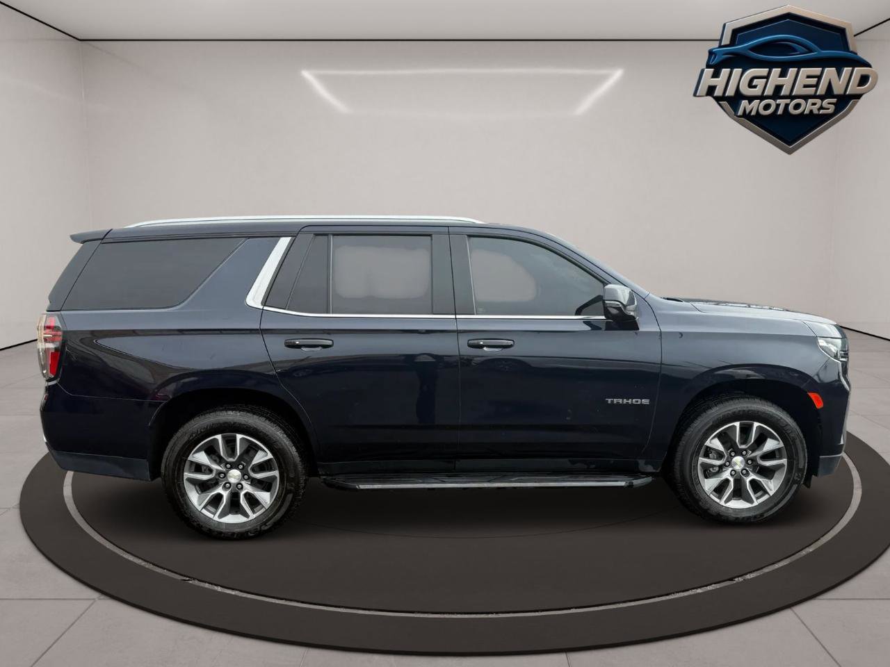 Used 2022 Chevrolet Tahoe LT w/ Luxury Package AWD/4WD image 8